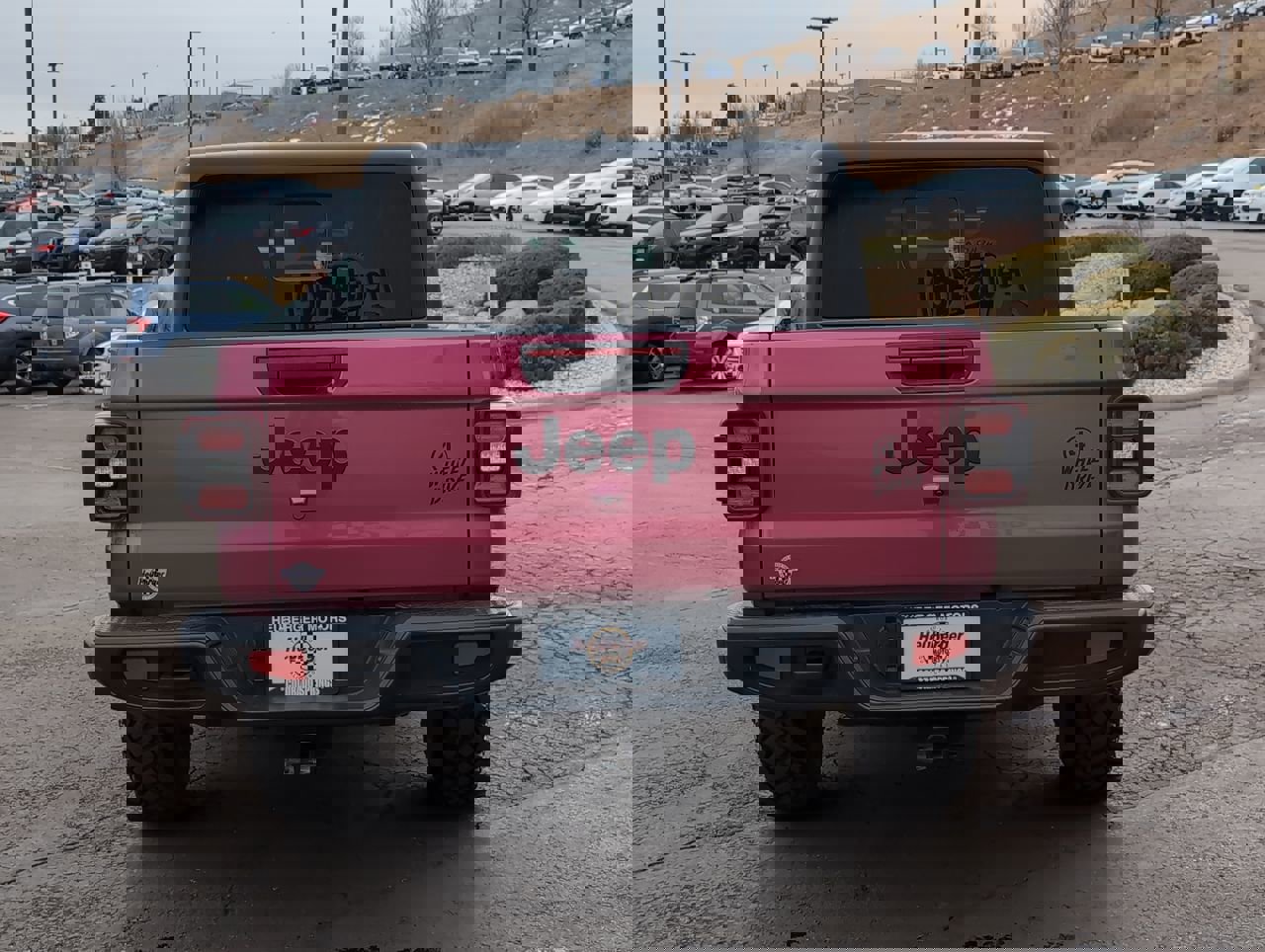 Used 2024 Jeep Gladiator Sport image 6