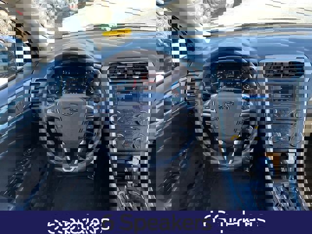 Used 2015 Ford Fusion SE w/ Equipment Group 202A image 11