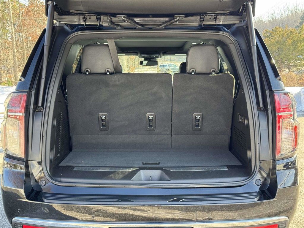 Used 2023 Chevrolet Tahoe Premier image 16