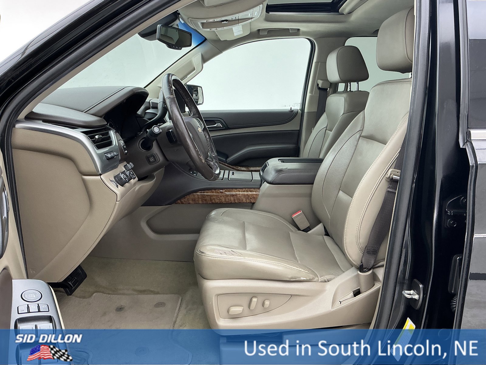 Used 2018 Chevrolet Suburban Premier w/ Max Trailering Package image 17