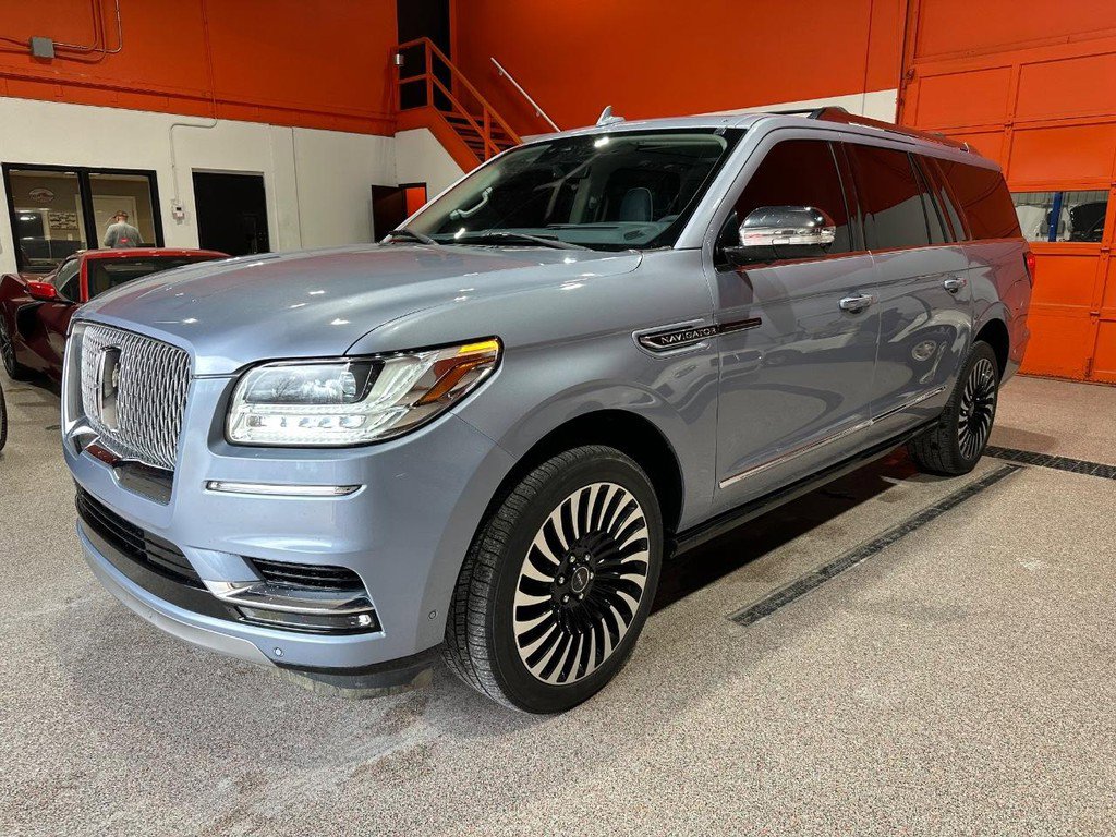 Used 2021 Lincoln Navigator L Black Label w/ Cargo Convenience Package AWD/4WD image 5