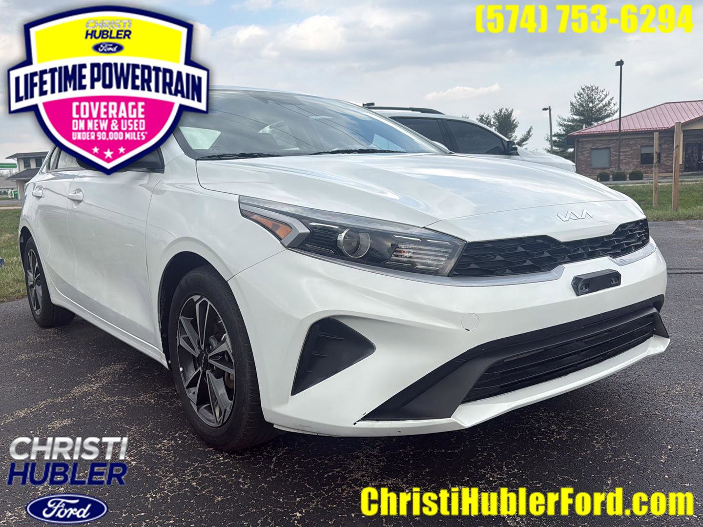 Used 2024 Kia Forte LXS image 1