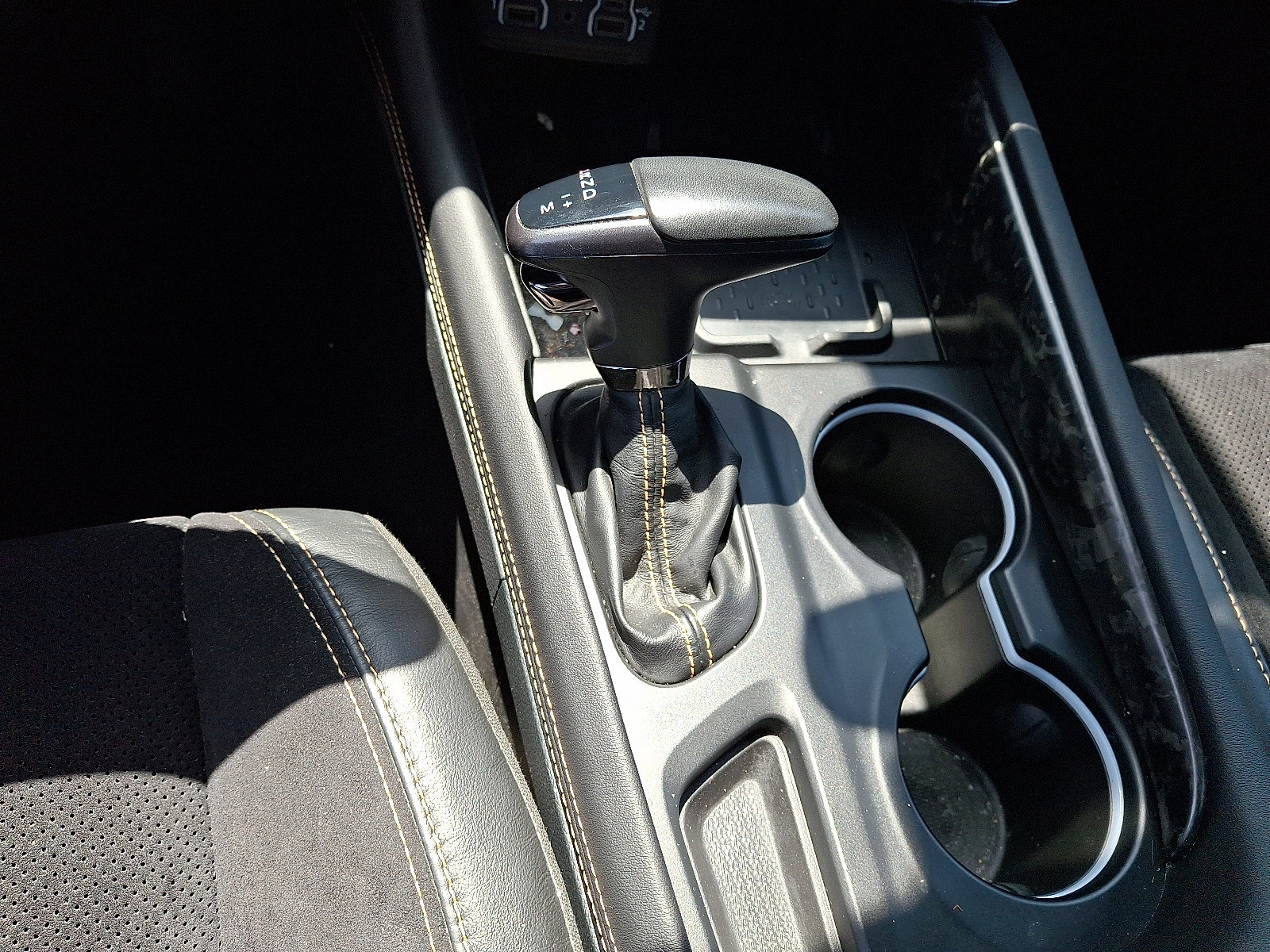 Used 2025 Dodge Durango R/T AWD/4WD image 17