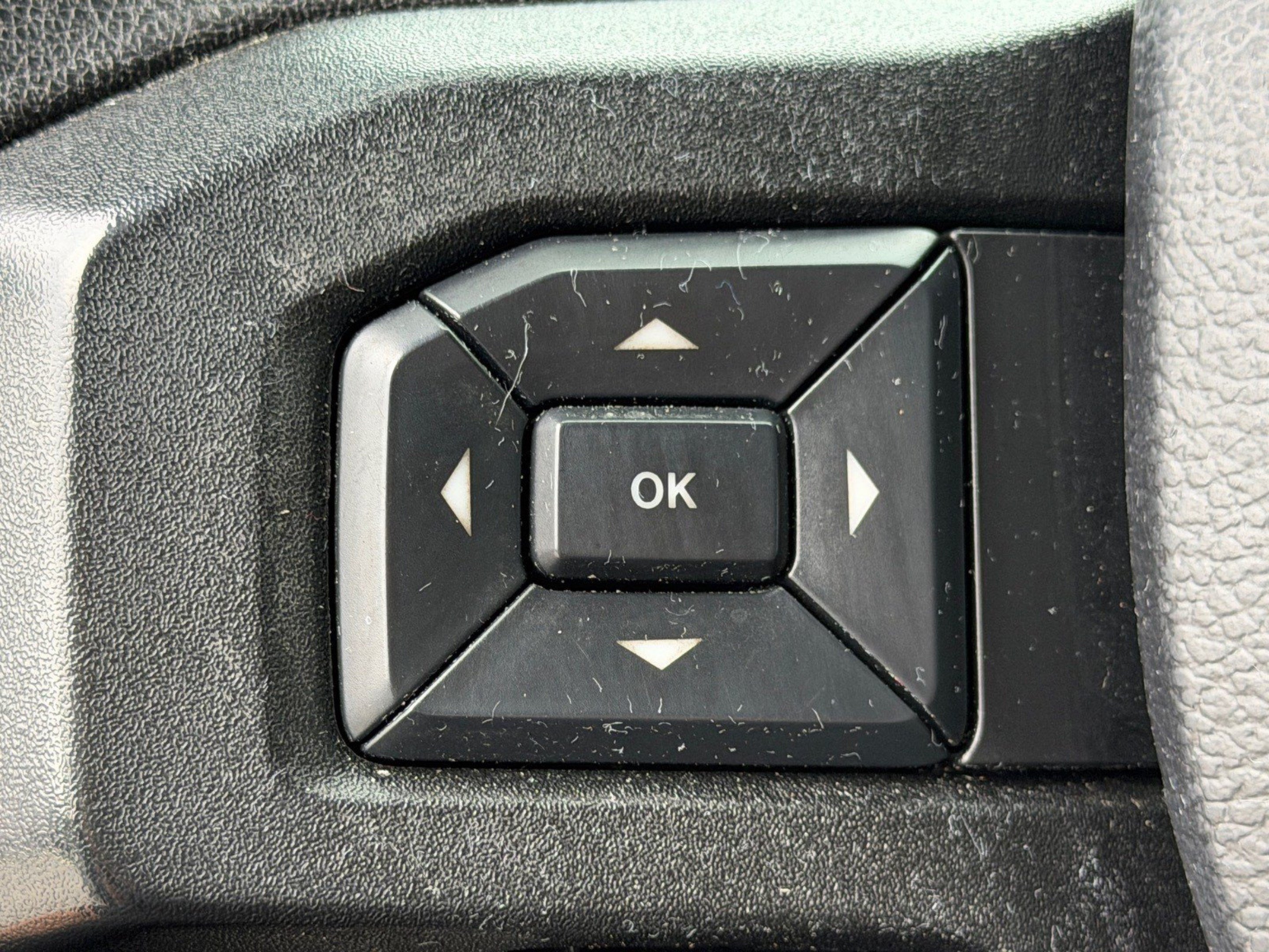Used 2018 Ford F150 XL w/ Equipment Group 101A Mid RWD image 39