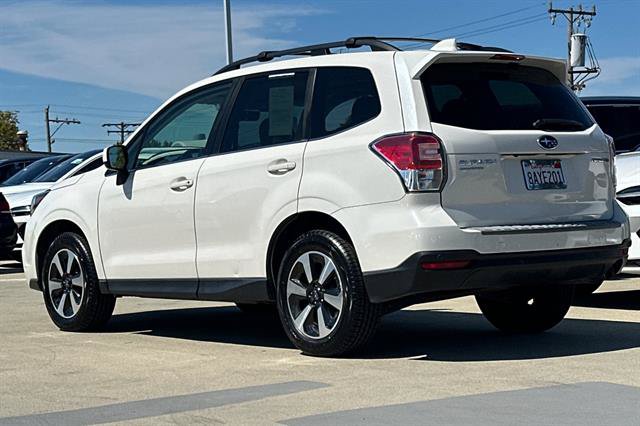 Used 2018 Subaru Forester 2.5i Limited AWD/4WD image 5