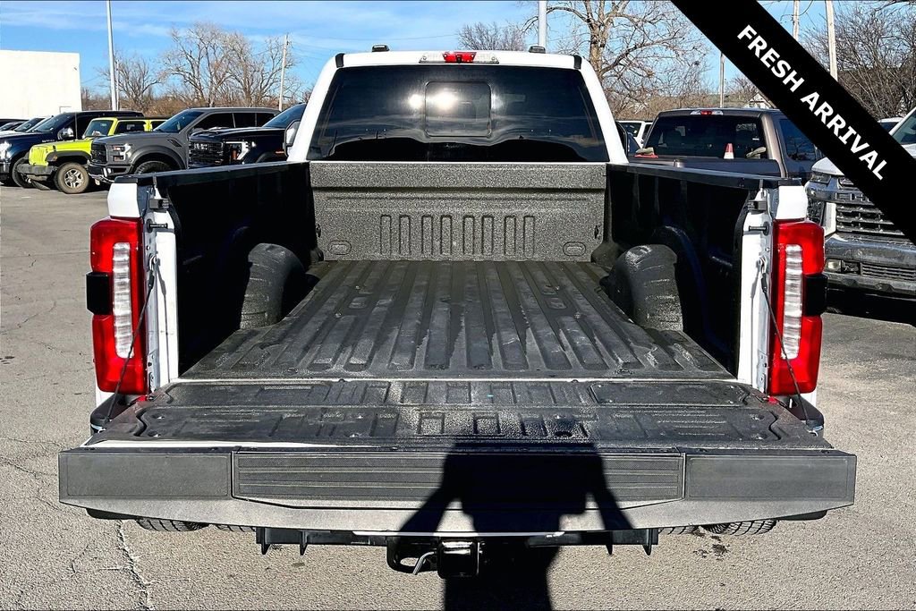 Used 2024 Ford F350 Lariat w/ Lariat Ultimate Package image 7