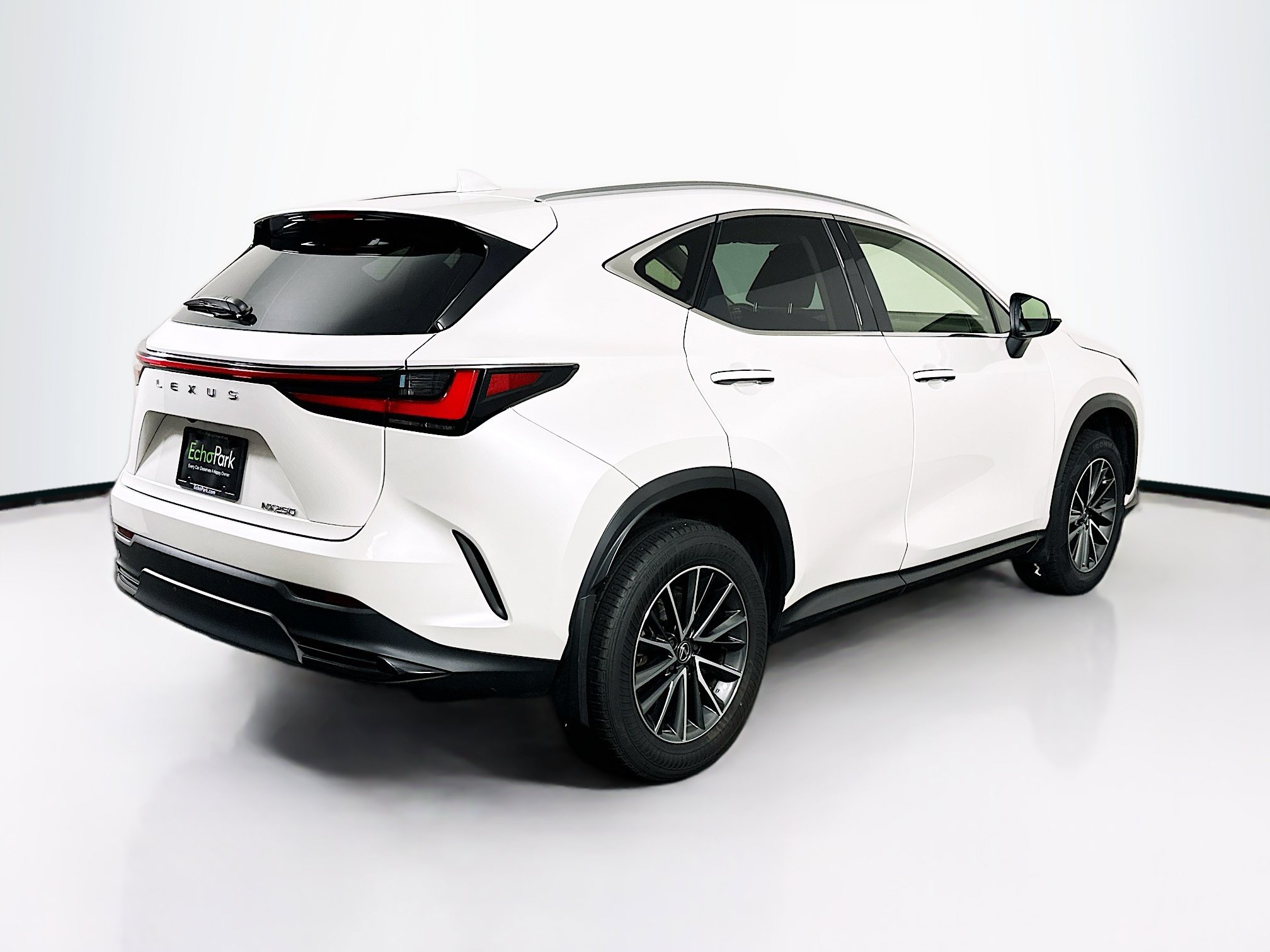 Used 2024 Lexus NX 250 FWD w/ Cold Area Package image 9