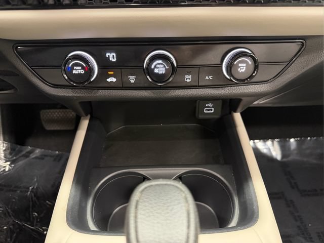 Certified 2025 Honda HR-V LX image 26