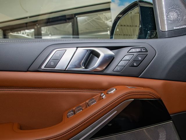 New 2026 BMW ALPINA XB7 AWD/4WD image 11