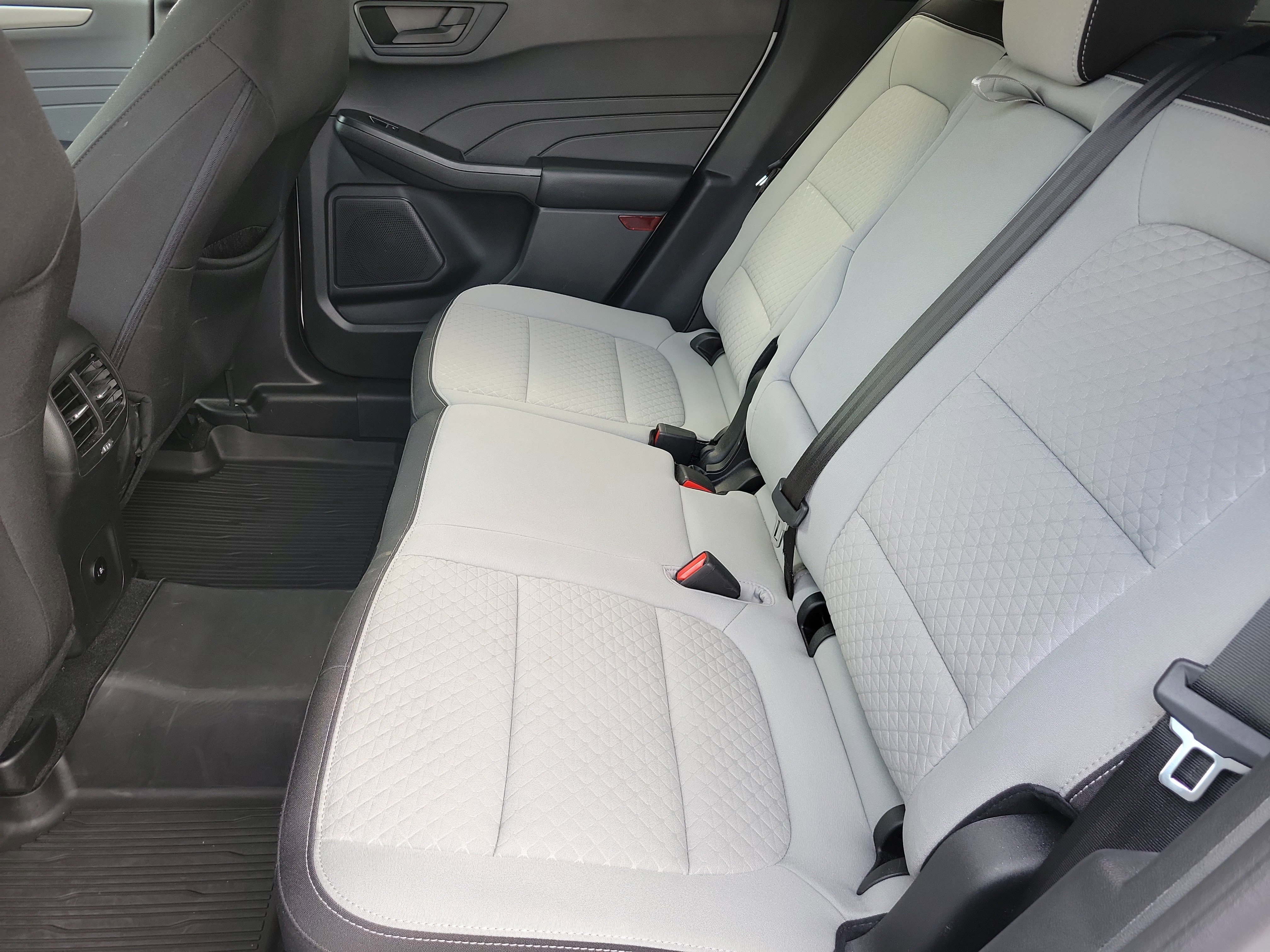 Used 2023 Ford Escape Active image 12