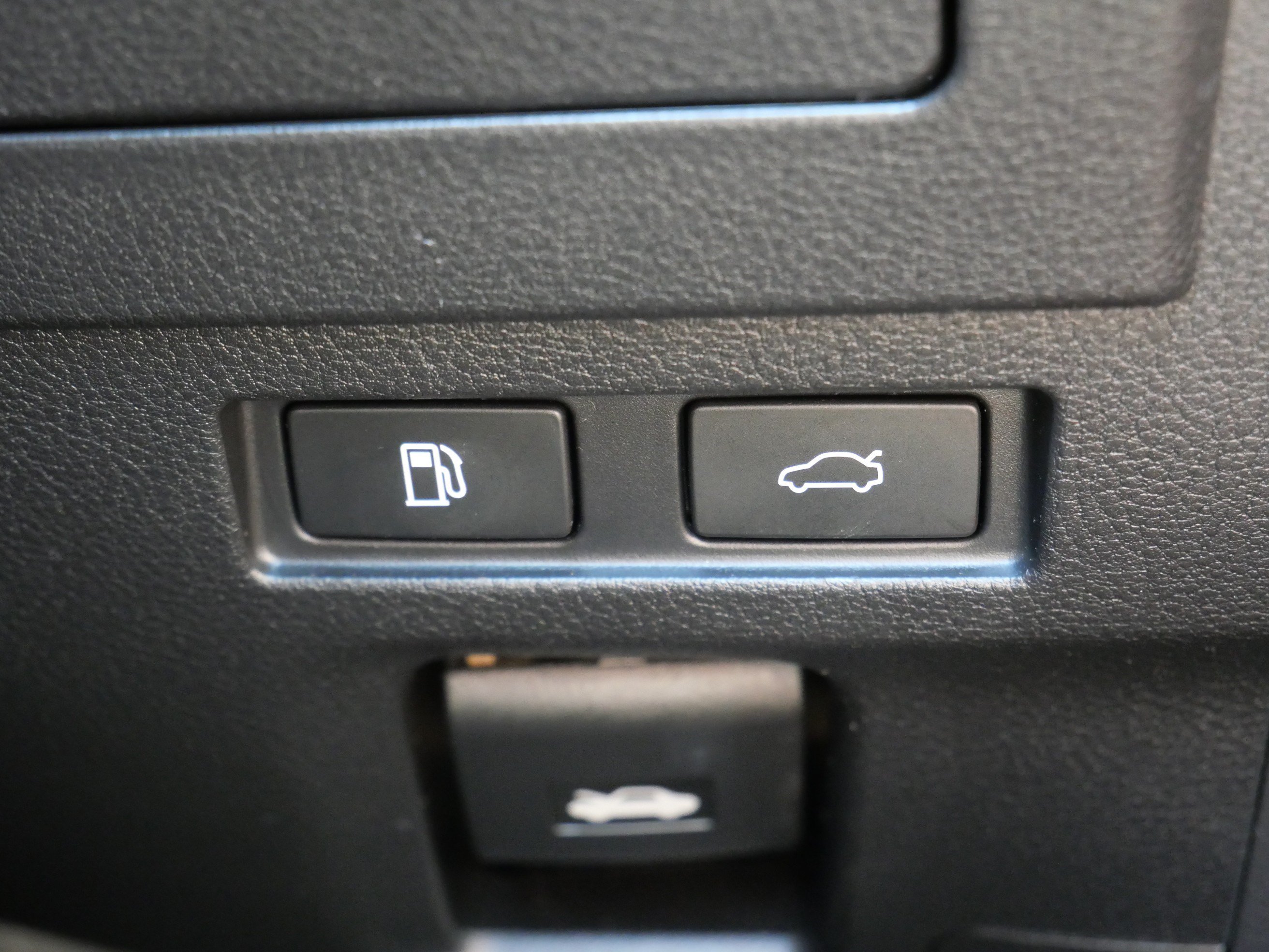 Used 2019 Lexus ES 300h FWD image 26