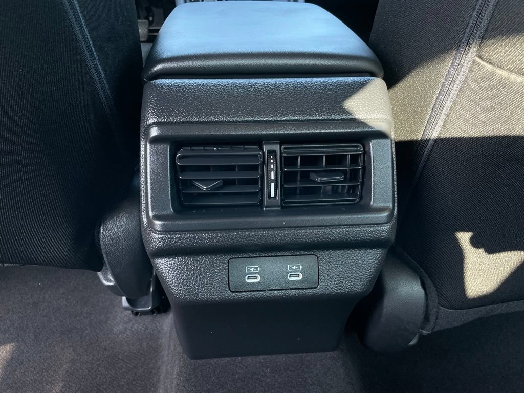 Certified 2025 Honda Accord LX image 40