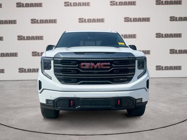 Used 2024 GMC Sierra 1500 AT4 w/ Technology Package AWD/4WD image 8
