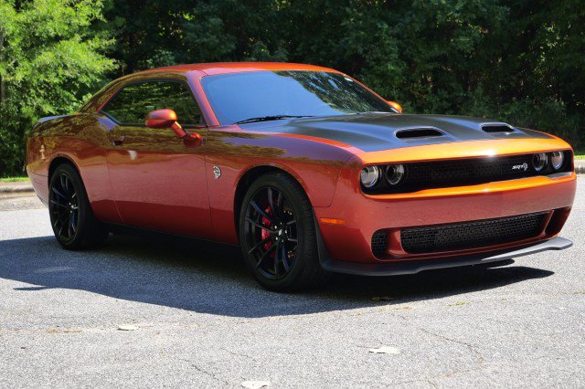 Used 2022 Dodge Challenger SRT Hellcat w/ Plus Package RWD image 4