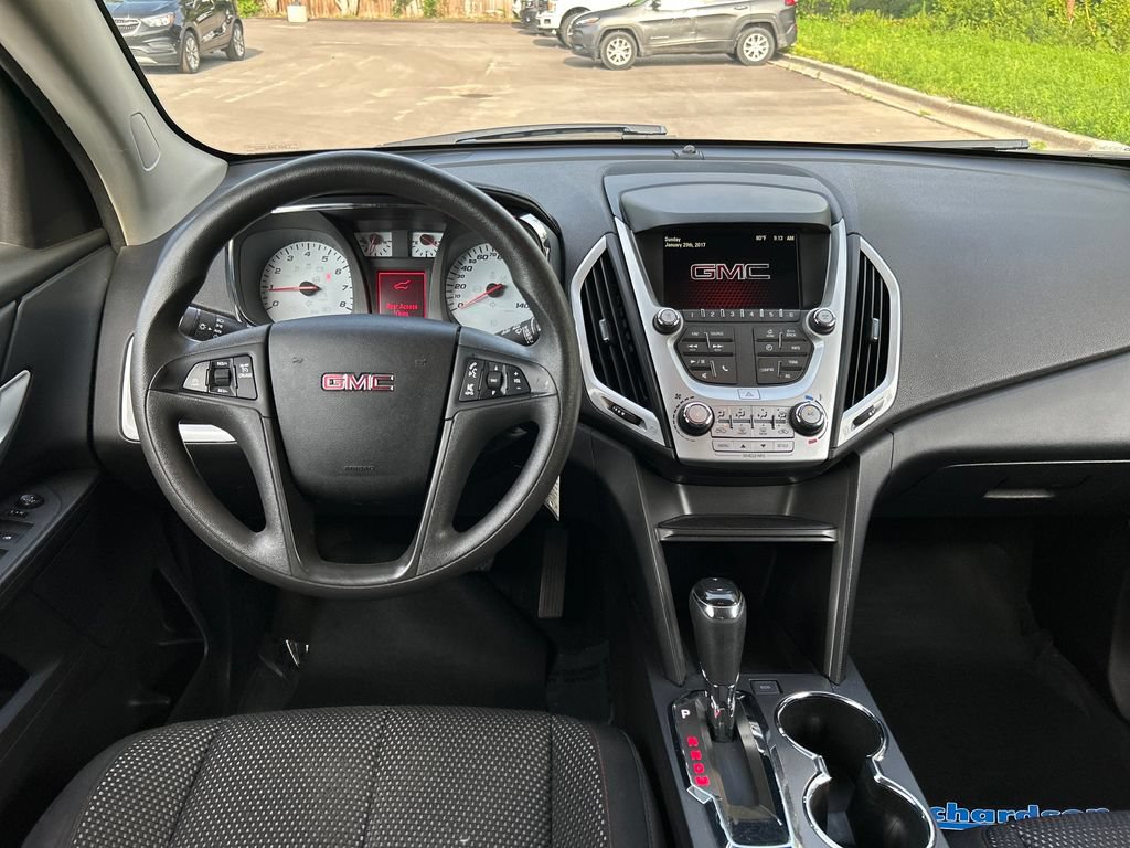 Used 2017 GMC Terrain SLE FWD image 16