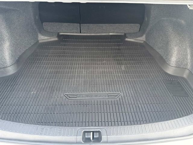 Used 2025 Toyota Corolla LE w/ LE Premium Package image 14