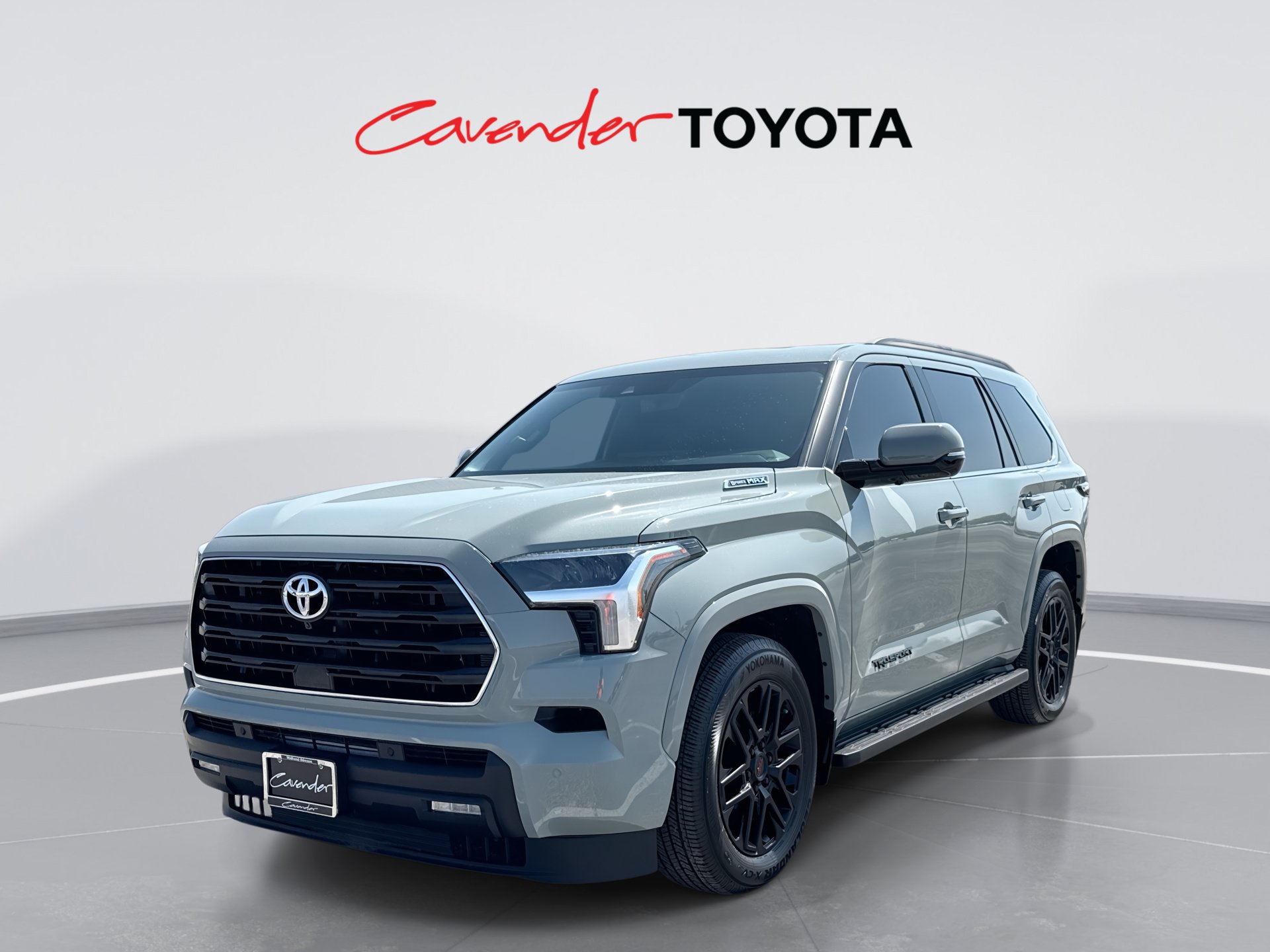 Certified 2025 Toyota Sequoia SR5 w/ SR5 Premium Package AWD/4WD image 1
