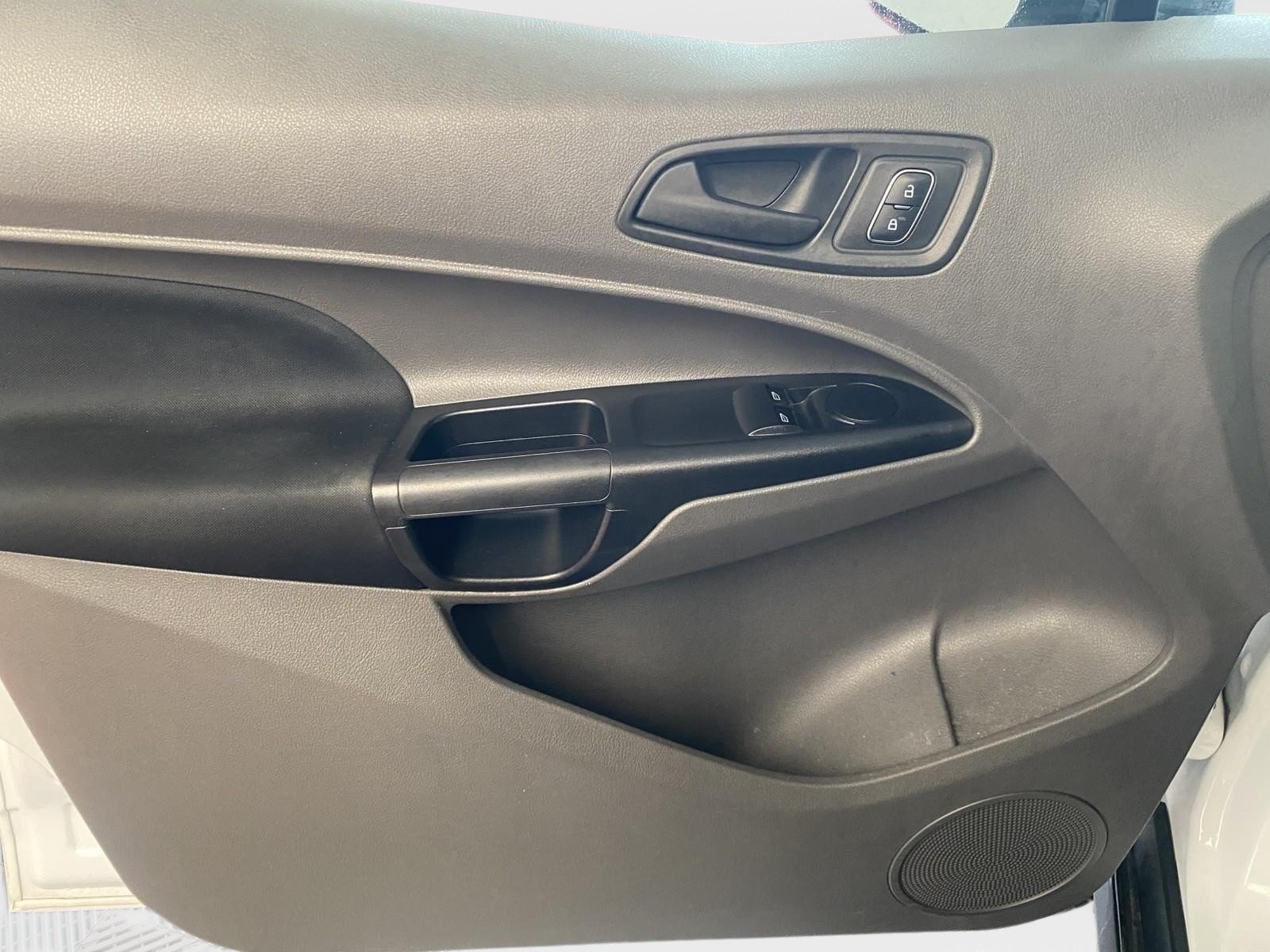 Used 2022 Ford Transit Connect XL FWD image 17