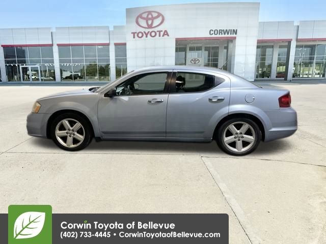 Used 2013 Dodge Avenger SE video 2