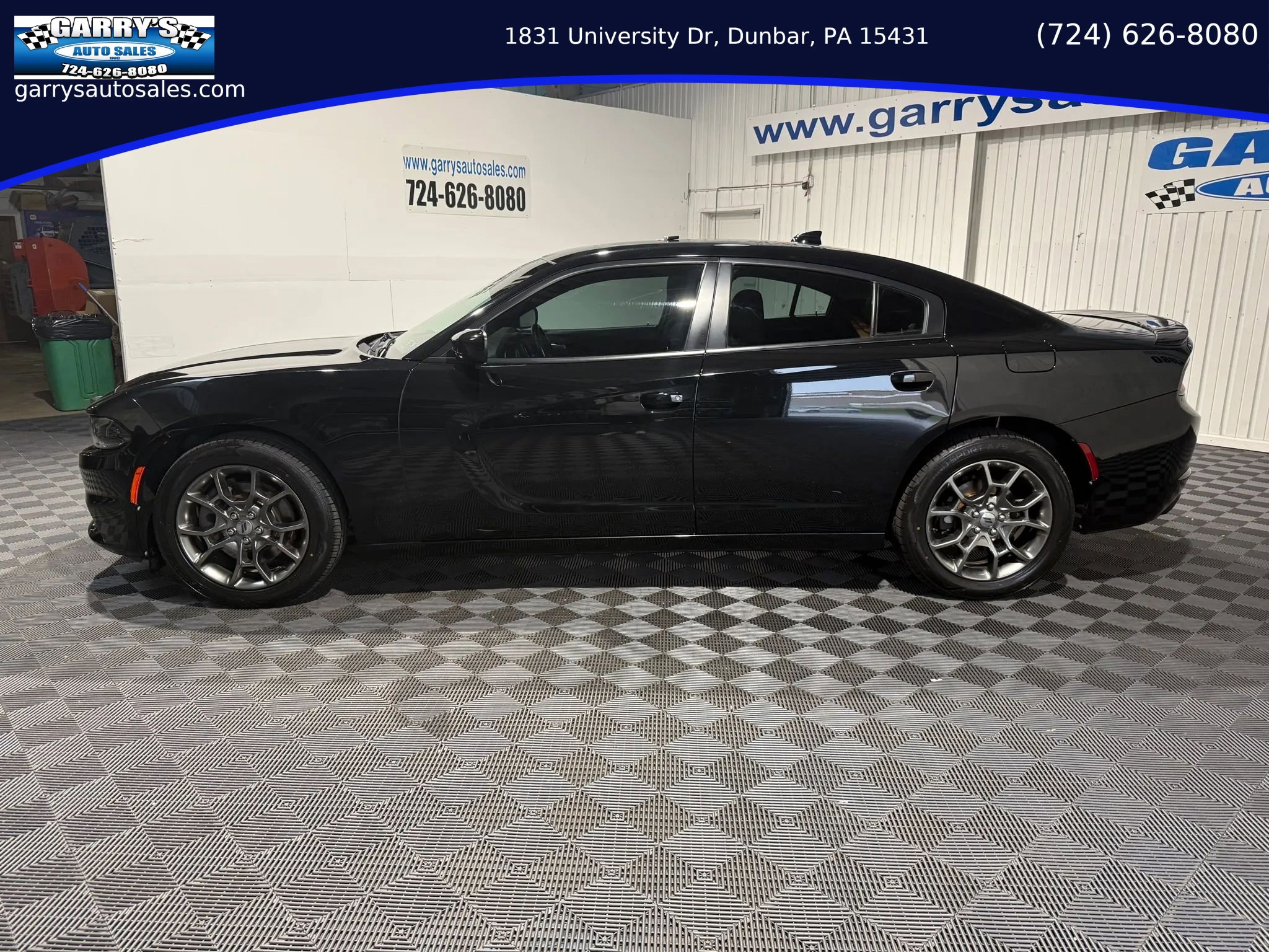 Used 2017 Dodge Charger SXT w/ Rallye Group image 8