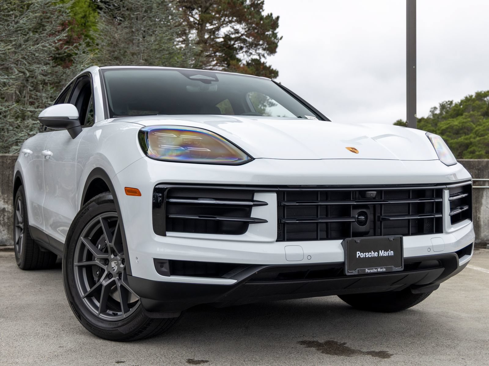 Certified 2026 Porsche Cayenne Coupe AWD/4WD image 9