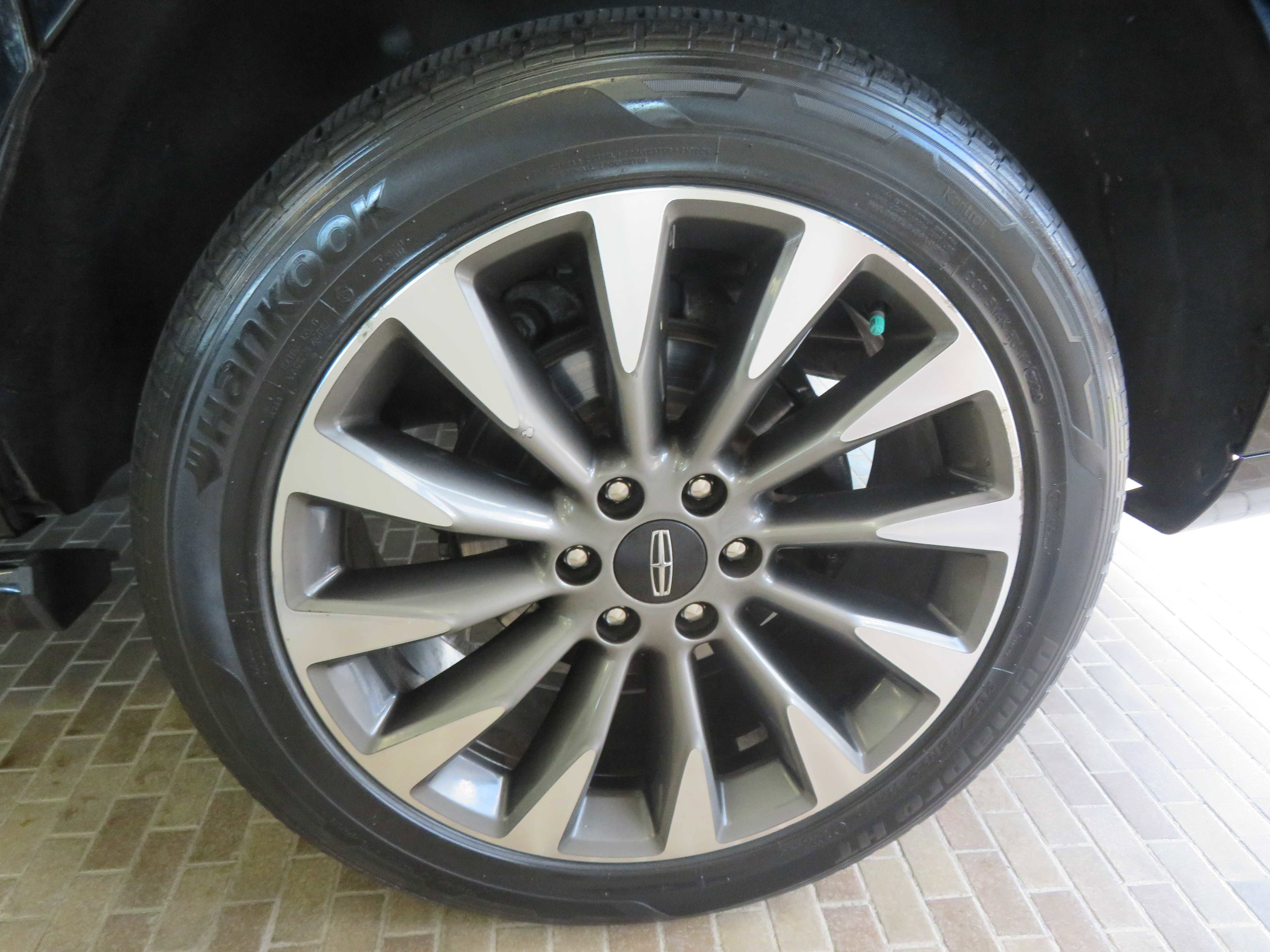 Used 2020 Lincoln Navigator L Reserve image 8