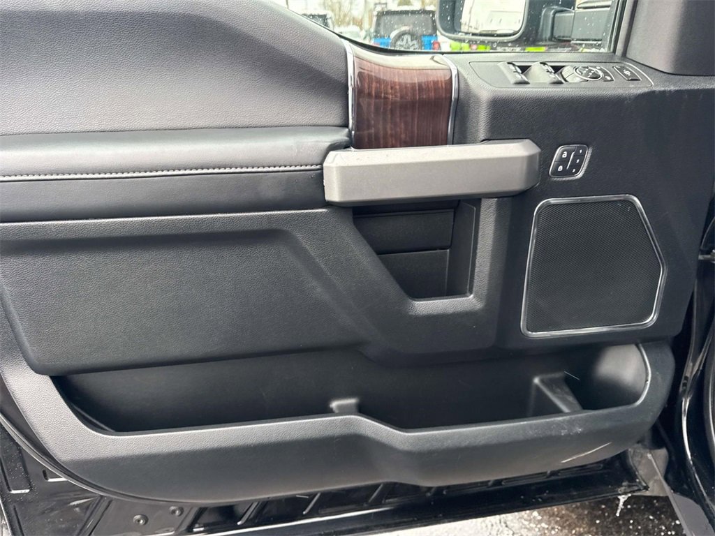 Used 2017 Ford F250 Platinum image 12