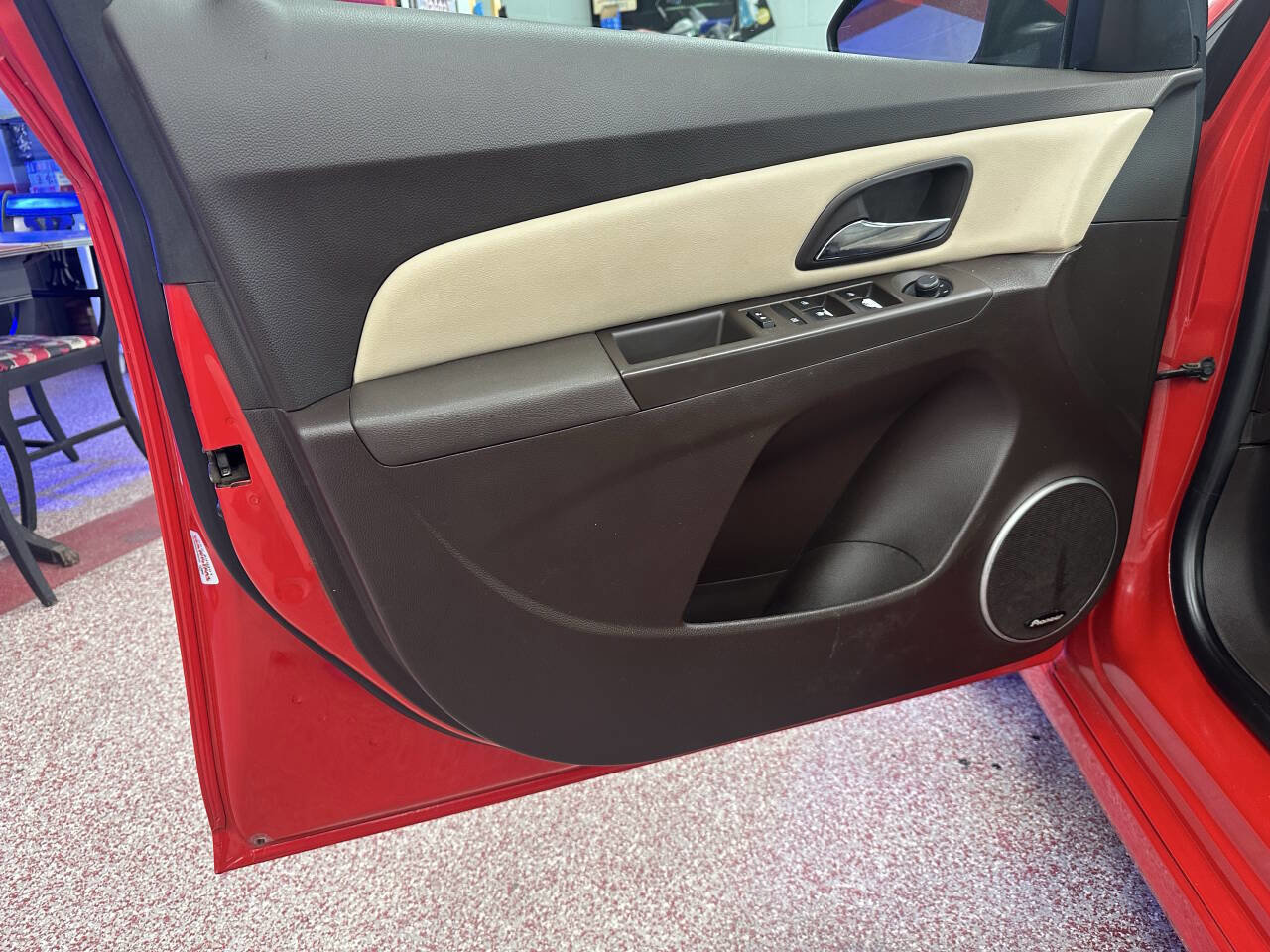 Used 2015 Chevrolet Cruze LTZ w/ Sun, Sound and Sport Package image 20