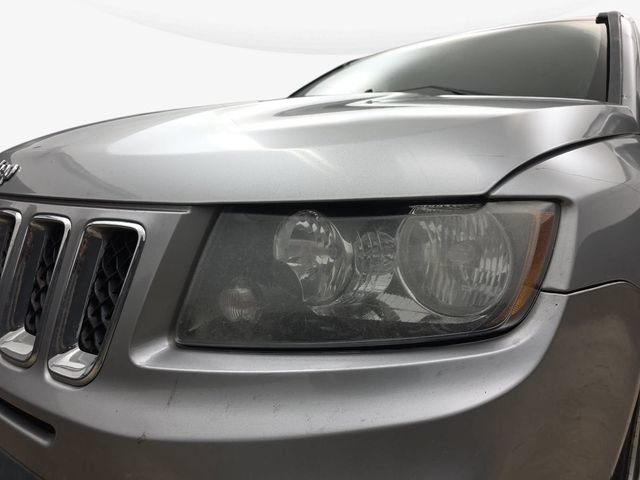 Used 2014 Jeep Compass Sport FWD image 33
