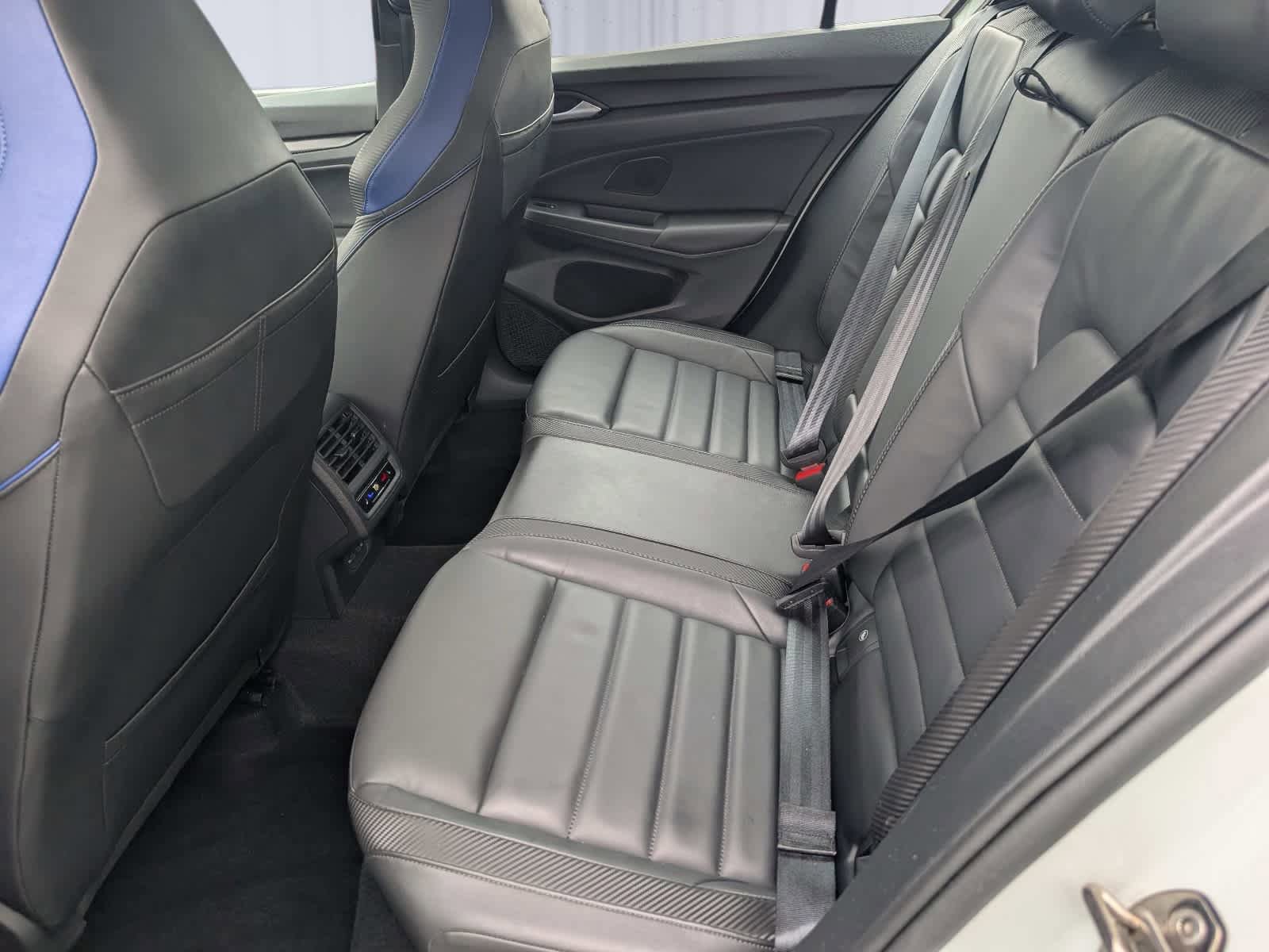 Used 2024 Volkswagen Golf R AWD/4WD image 14