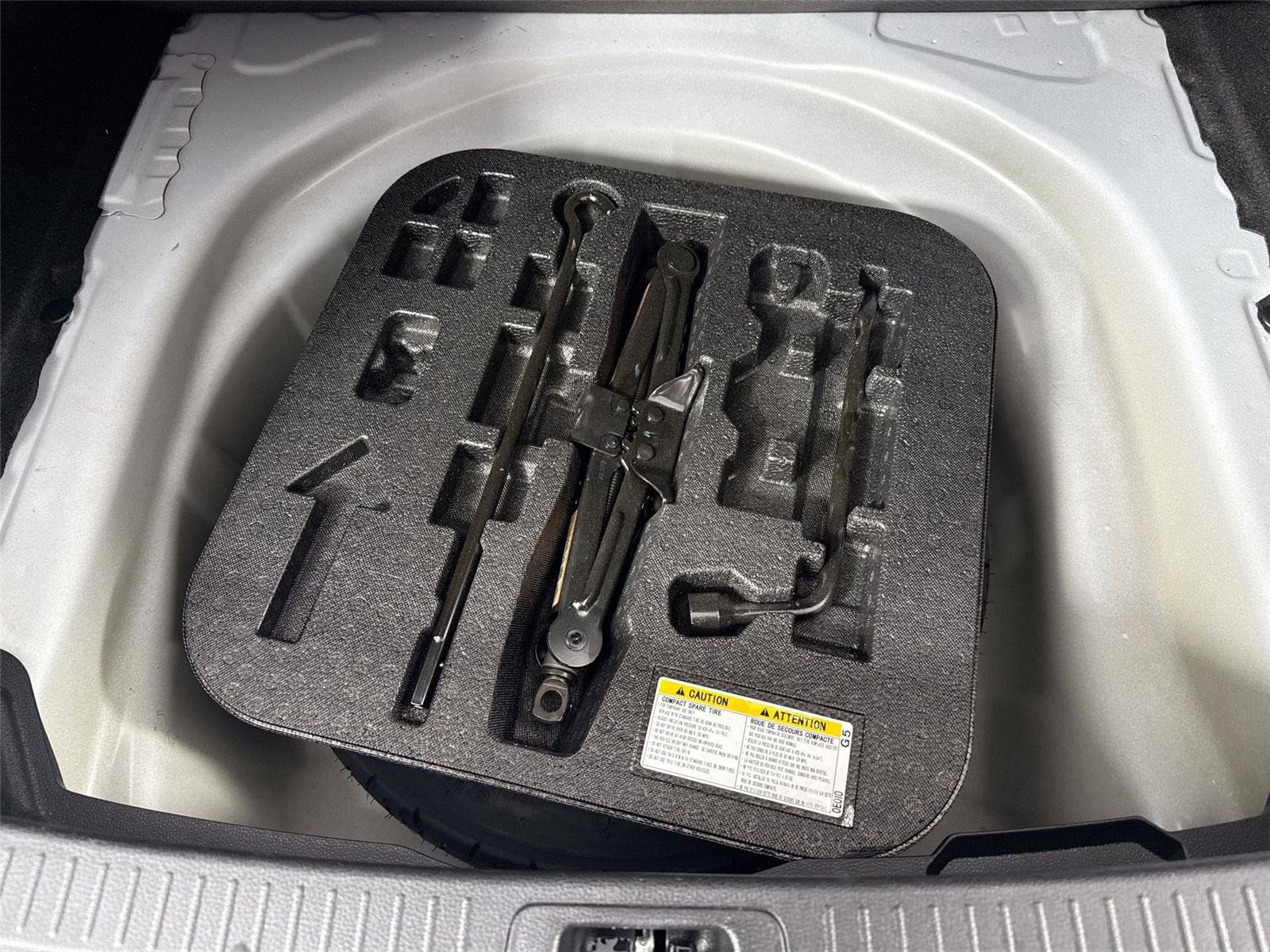 Certified 2024 Toyota Corolla SE image 38