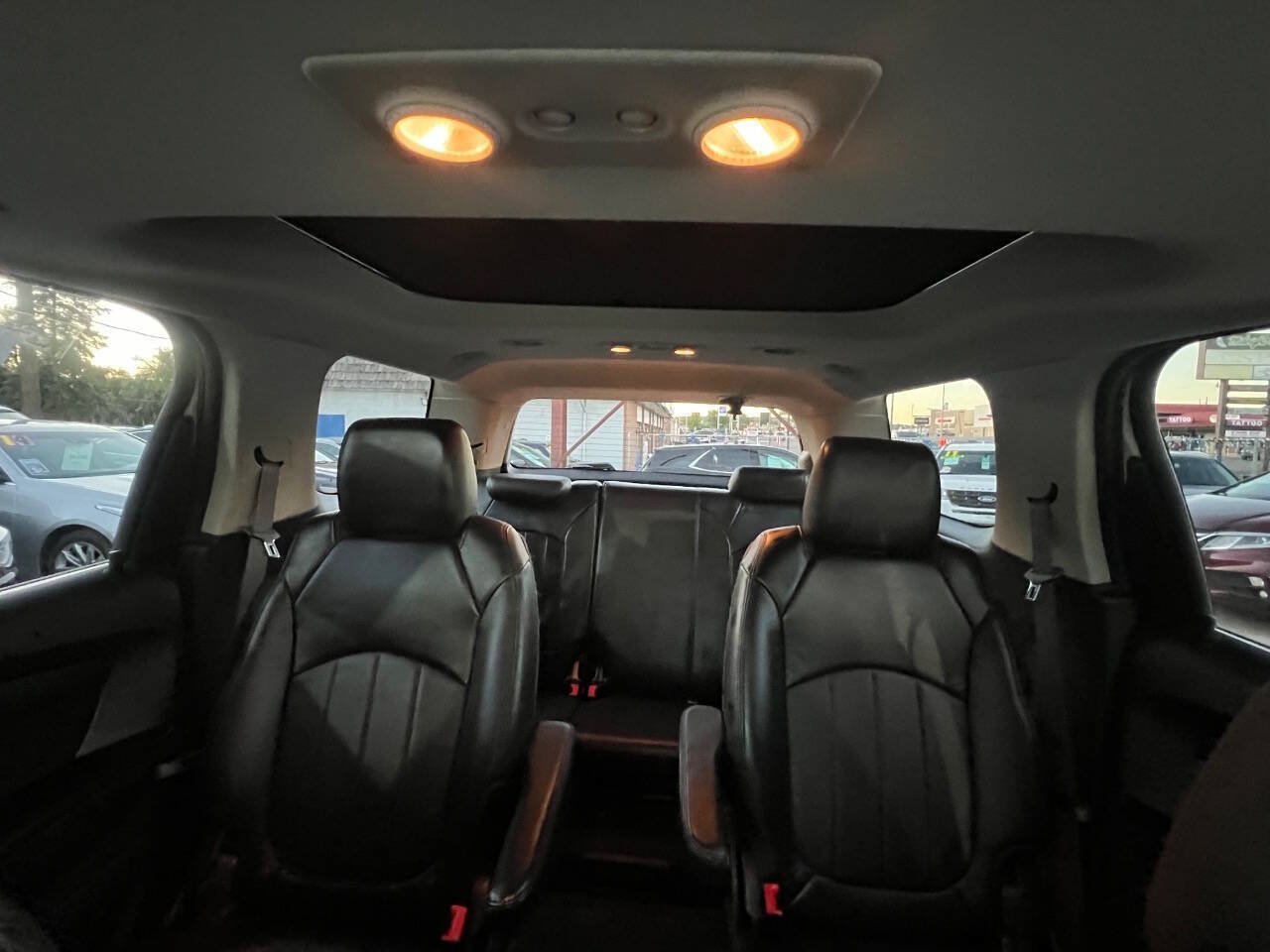 Used 2011 GMC Acadia Denali AWD/4WD image 23