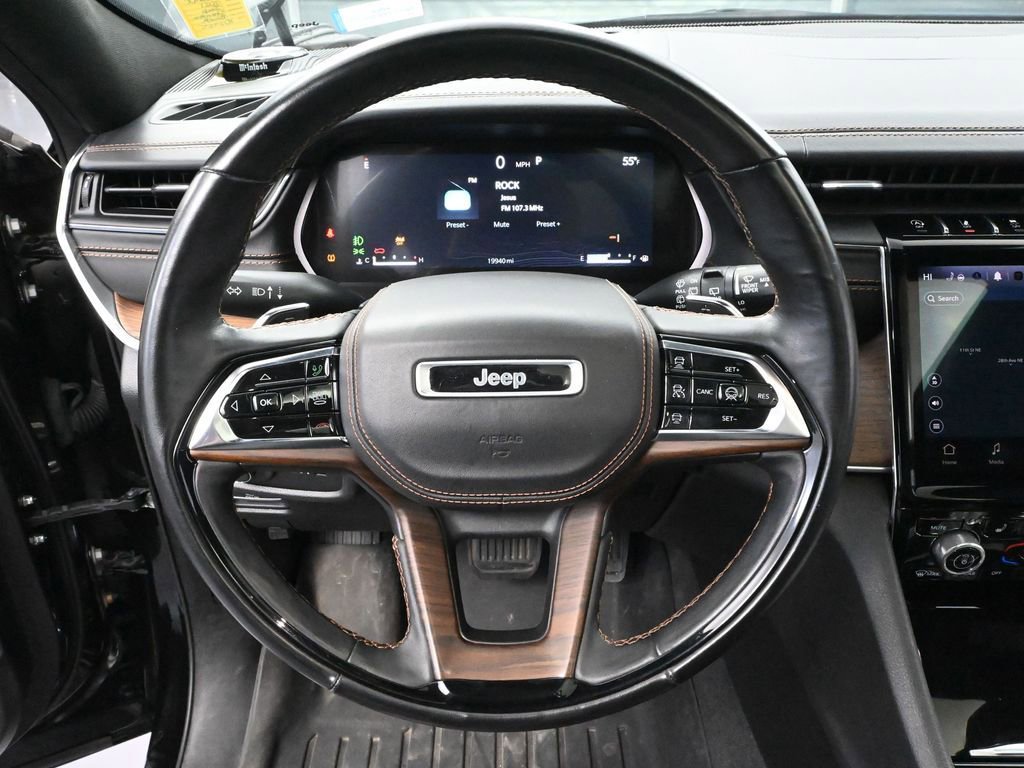 Used 2021 Jeep Grand Cherokee L Summit w/ Luxury Tech Group V image 30