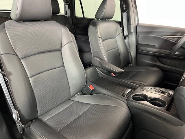 Used 2023 Honda Passport EX-L image 43