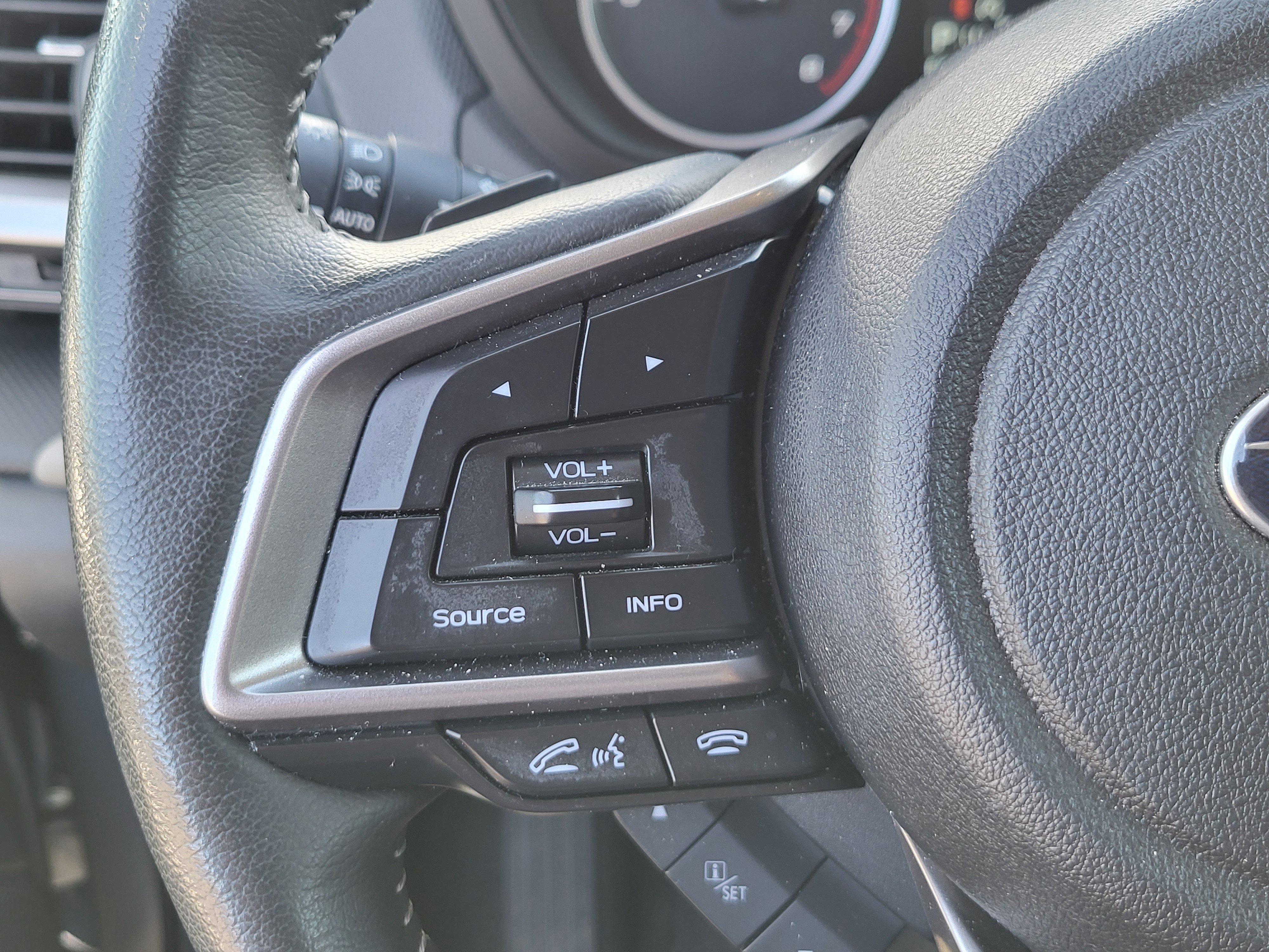 Used 2023 Subaru Forester Limited image 53