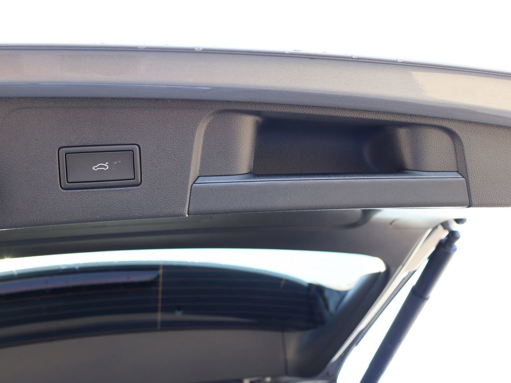 New 2026 Volkswagen Atlas SEL Premium R-Line image 25