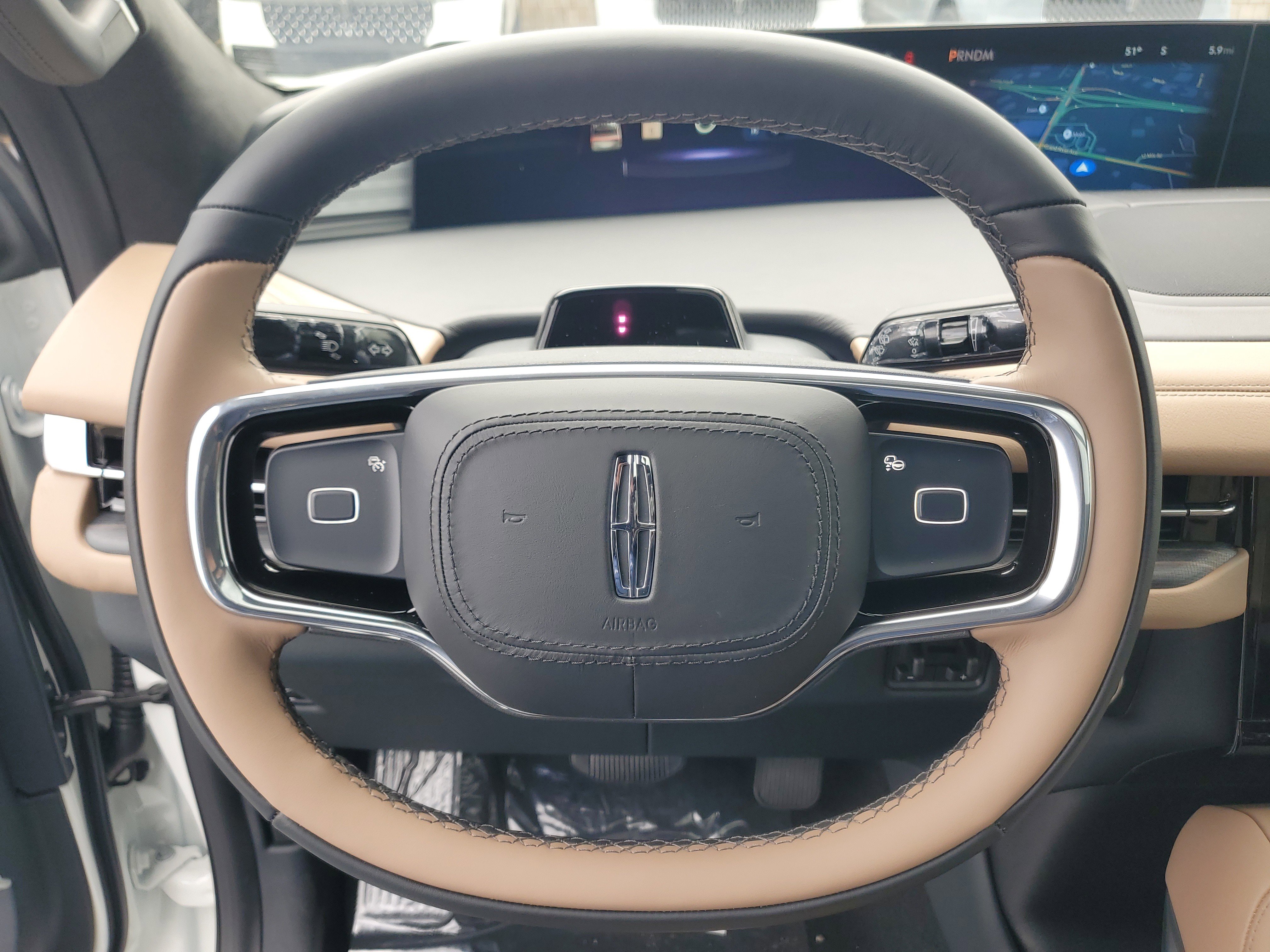 New 2025 Lincoln Navigator L Black Label image 16