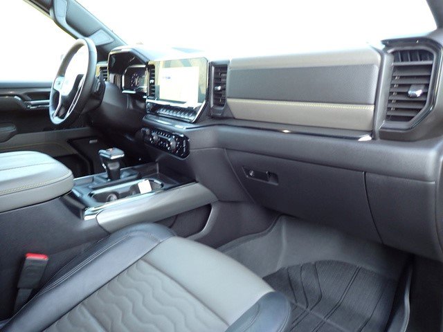 Certified 2024 Chevrolet Silverado 1500 ZR2 w/ Technology Package image 19