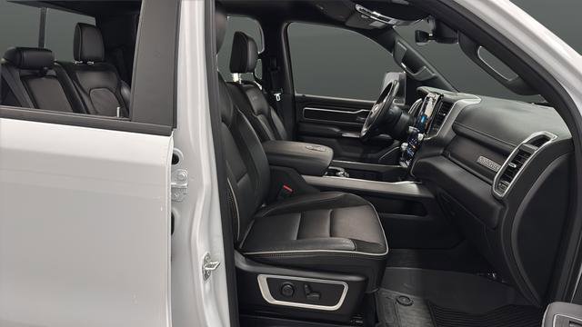 Used 2023 RAM 1500 Laramie AWD/4WD image 24