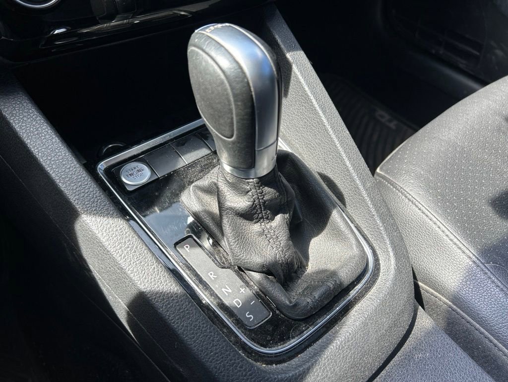 Used 2015 Volkswagen Jetta TDI SEL FWD image 30