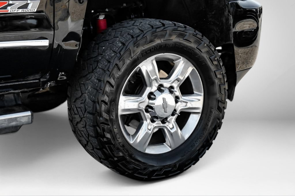 Used 2019 Chevrolet Silverado 2500 LTZ w/ Duramax Plus Package AWD/4WD image 44