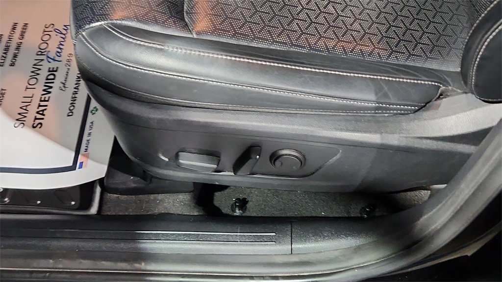 Used 2021 Kia Sorento S image 16