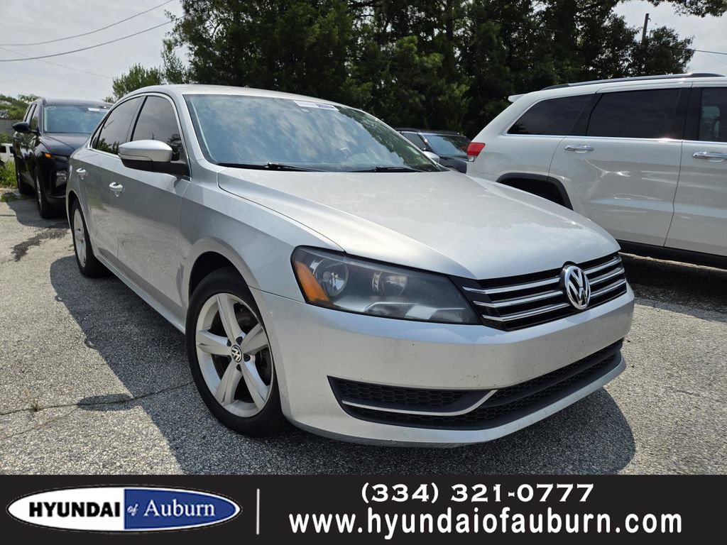 Used 2014 Volkswagen Passat 1.8T FWD image 1