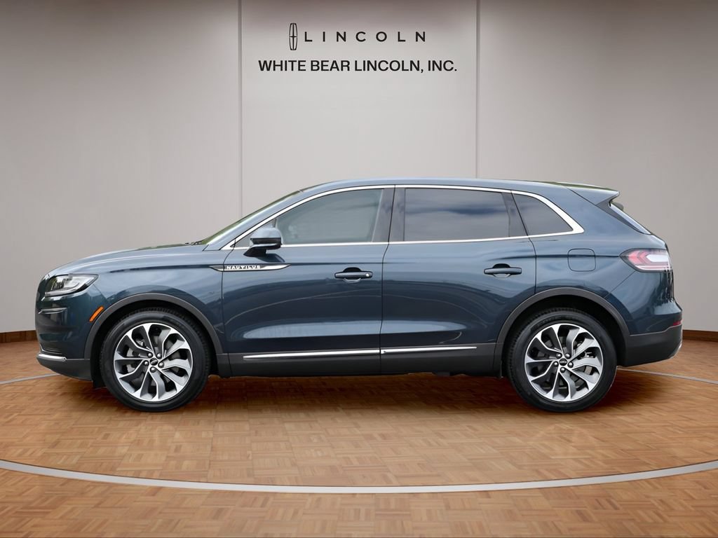 Certified 2023 Lincoln Nautilus Reserve w/ Luxury Package AWD/4WD image 8