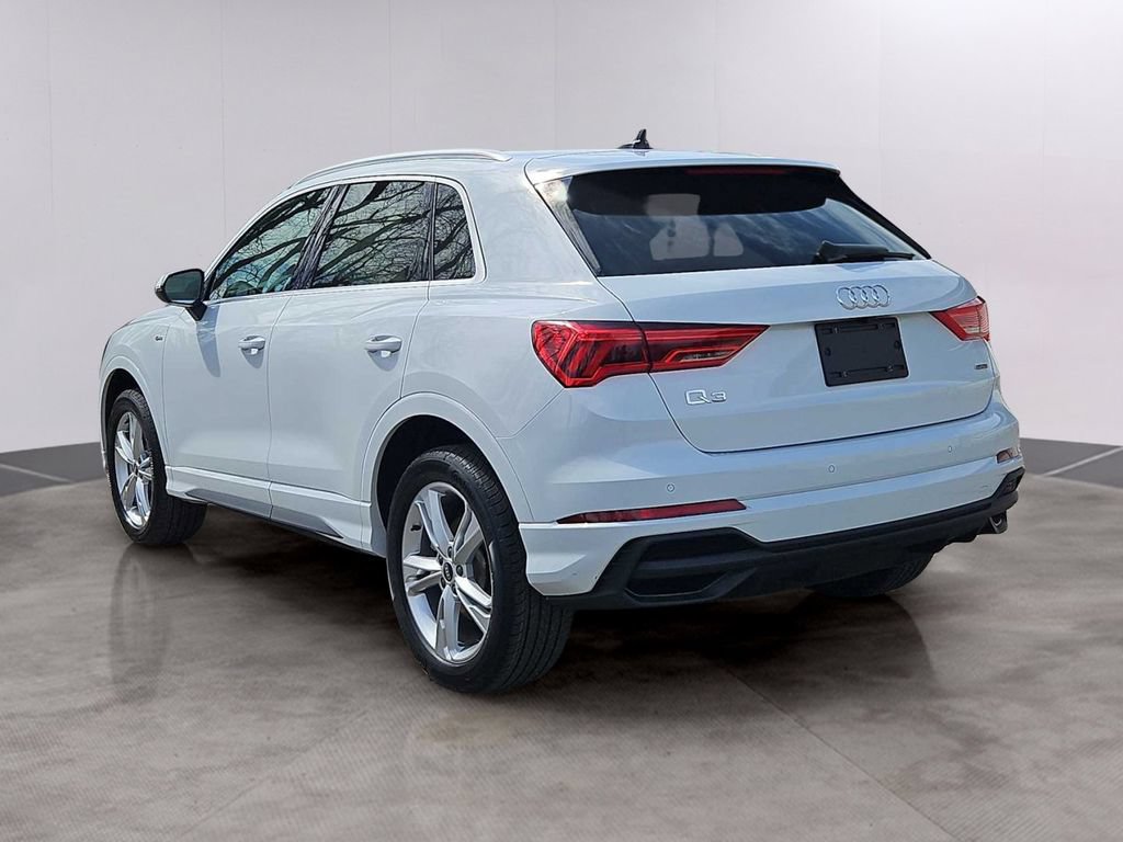 Used 2023 Audi Q3 2.0T Premium AWD/4WD image 5