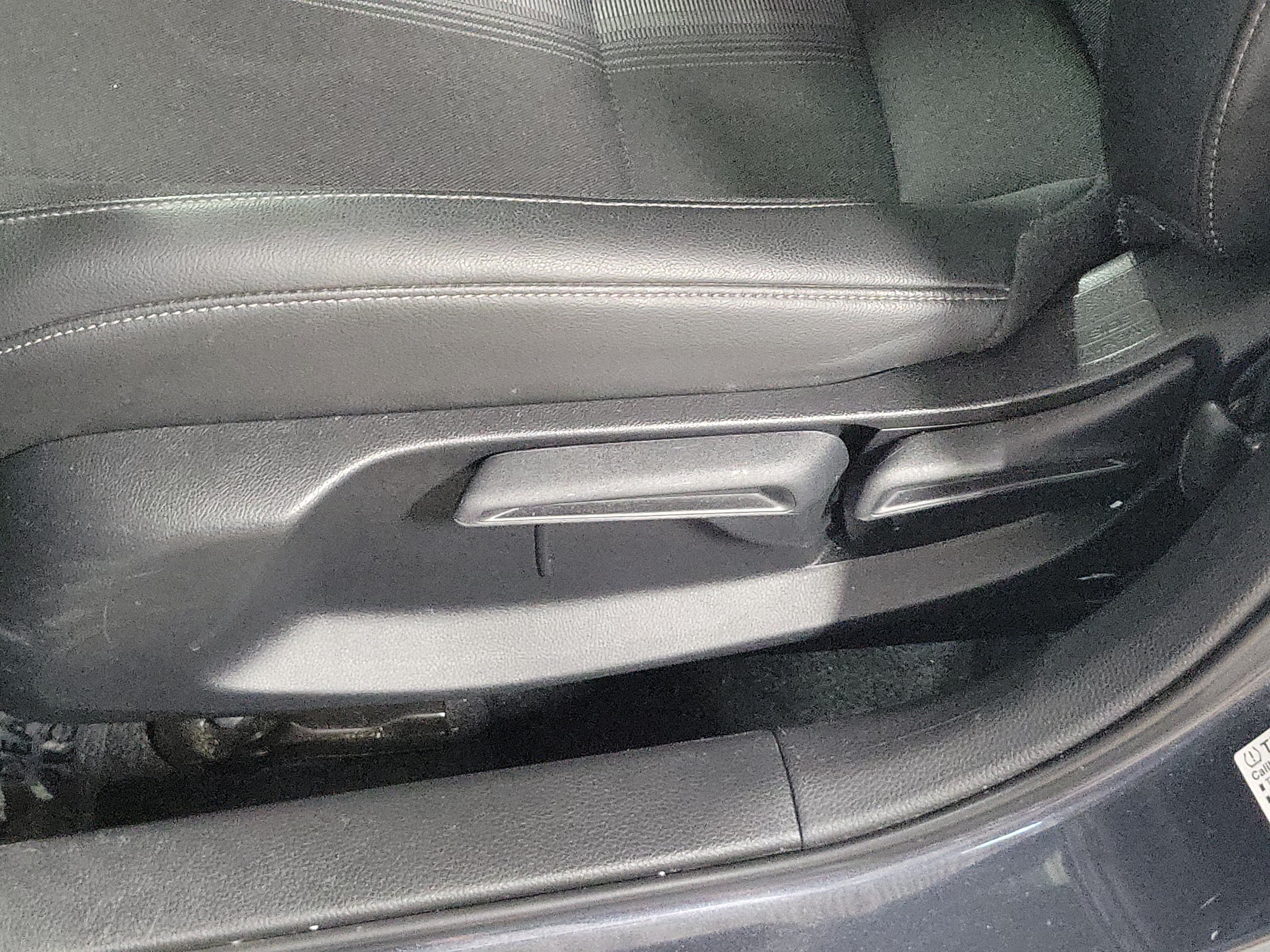 Used 2025 Honda Civic Sport image 18
