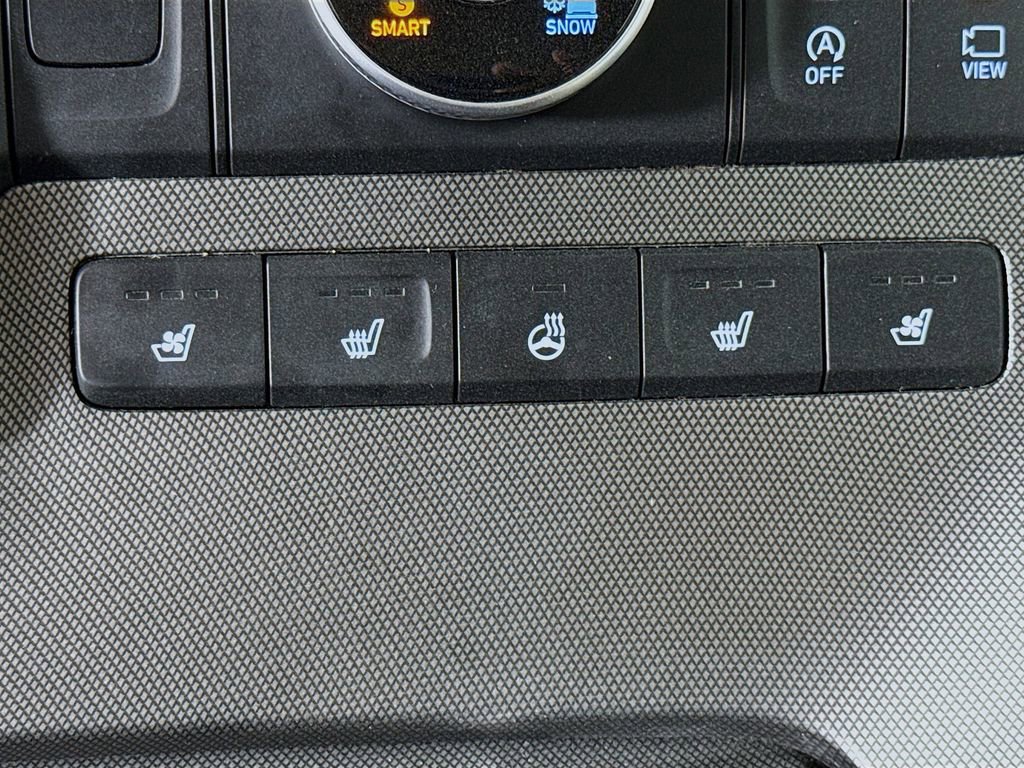 Used 2020 Hyundai Palisade Limited image 21