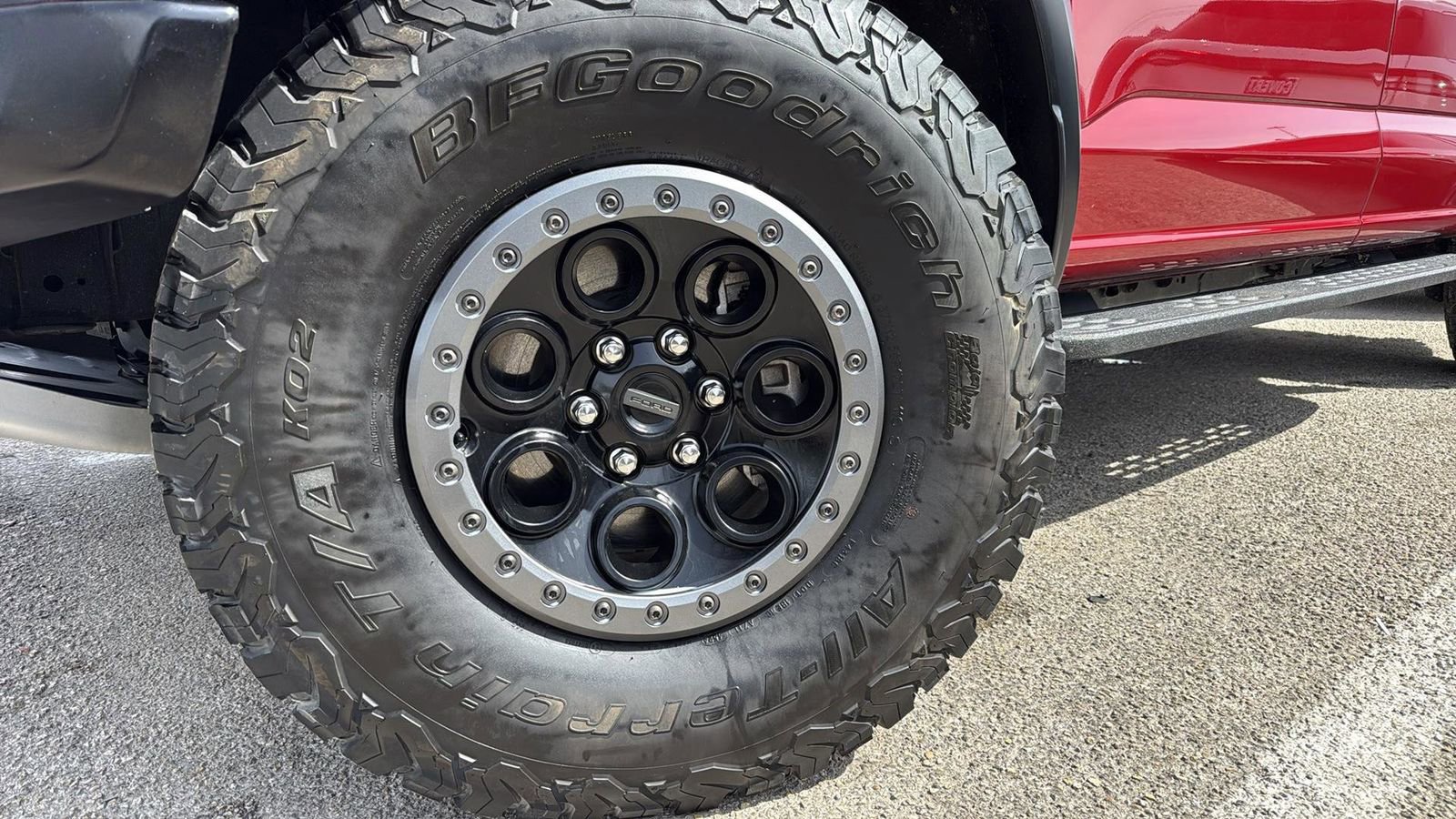 Certified 2025 Ford F150 Raptor AWD/4WD image 9