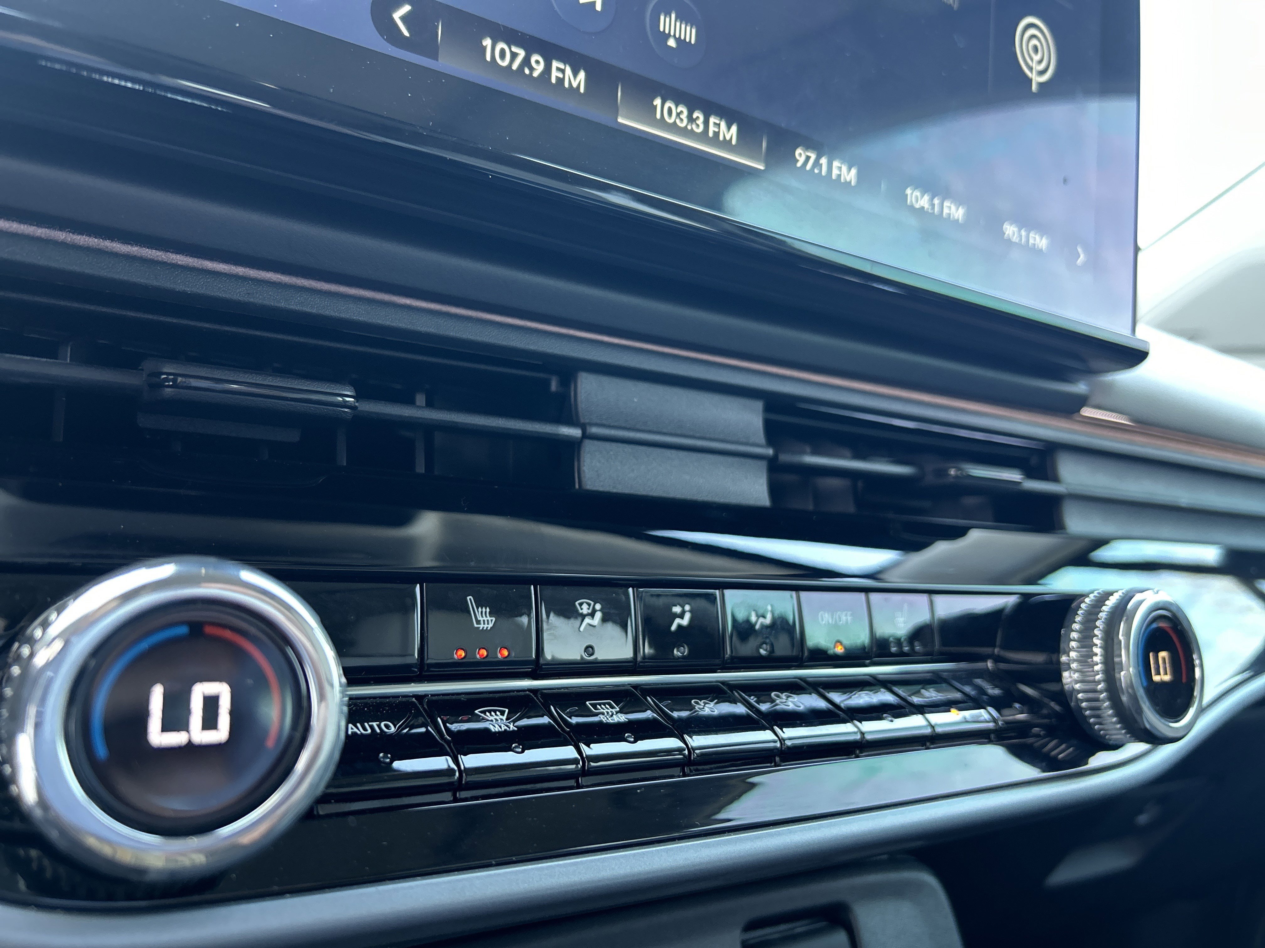 Used 2025 Honda Prologue Touring image 25