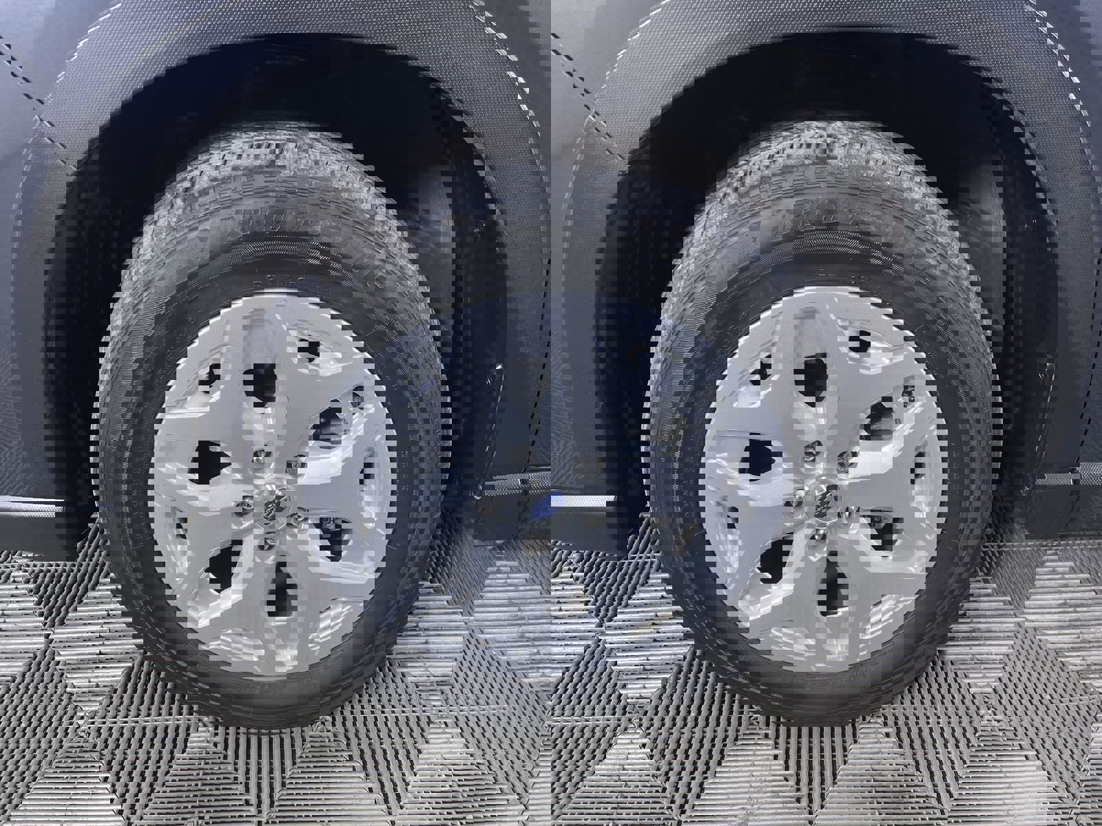 Used 2023 Subaru Forester image 24